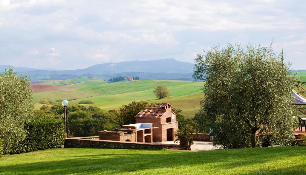 Agriturismo San Francesco Amalia And Anna Orciatico Bagian luar foto
