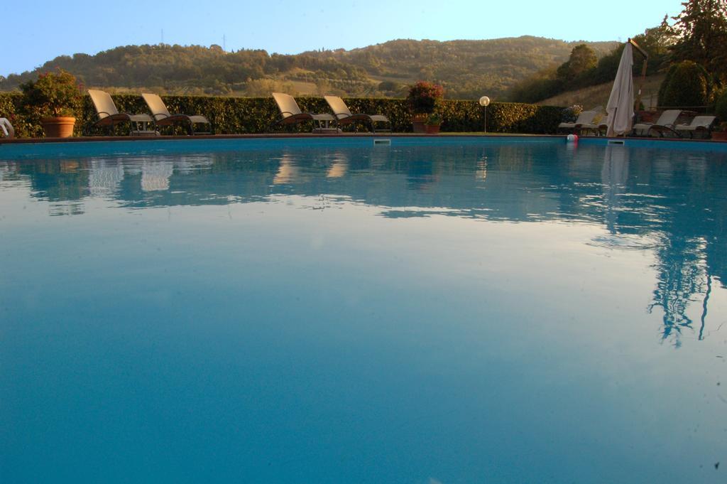 Agriturismo San Francesco Amalia And Anna Orciatico Bagian luar foto